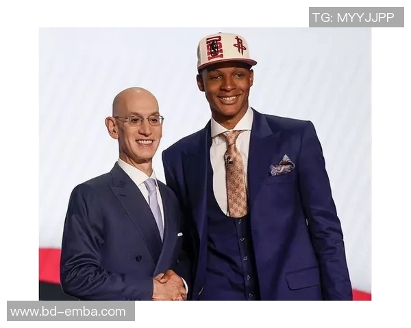 NBA球队新秀球员培养体系与案例研究