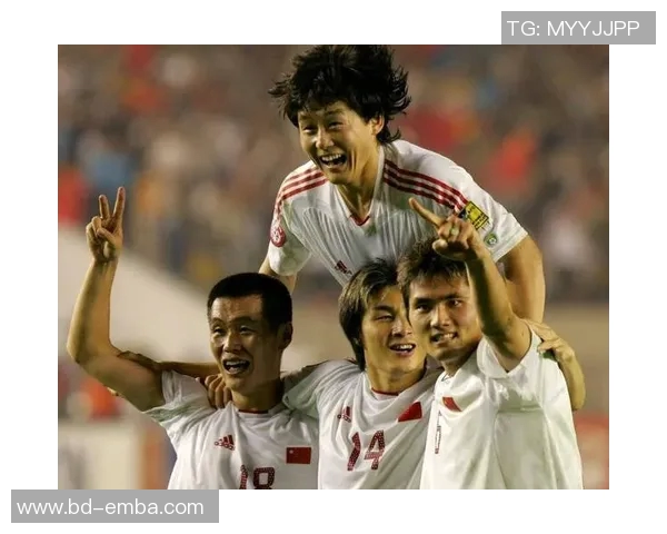 世界杯深夜发文疑似回应转会传闻引发球迷热议关注动向