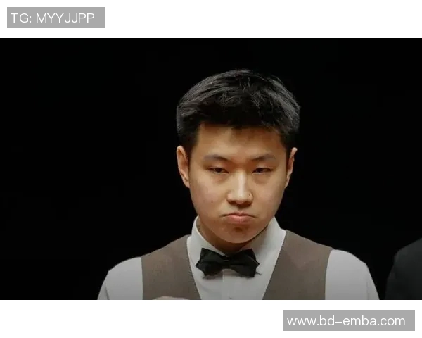 中国选手历史性闯入斯诺克世锦赛四强 英媒震惊称突破性成就 中国选手历史性闯入斯诺克世锦赛四强 英媒震惊称突破性成就